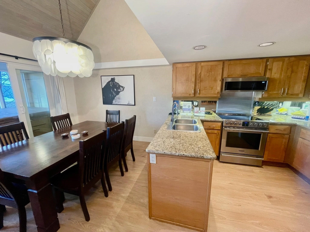 Dining Area Photo of Week 11 4293 Mountain Square, Whistler, BC