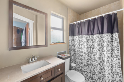 Primary Bedroom Photo of 6530 Dunbar Street, Vancouver, BC