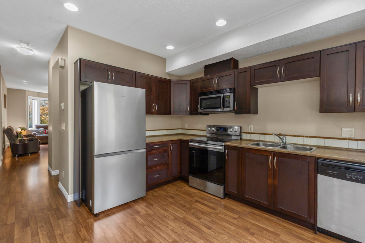 Primary Bedroom Photo of 2 32501 Fraser Crescent, Mission, BC