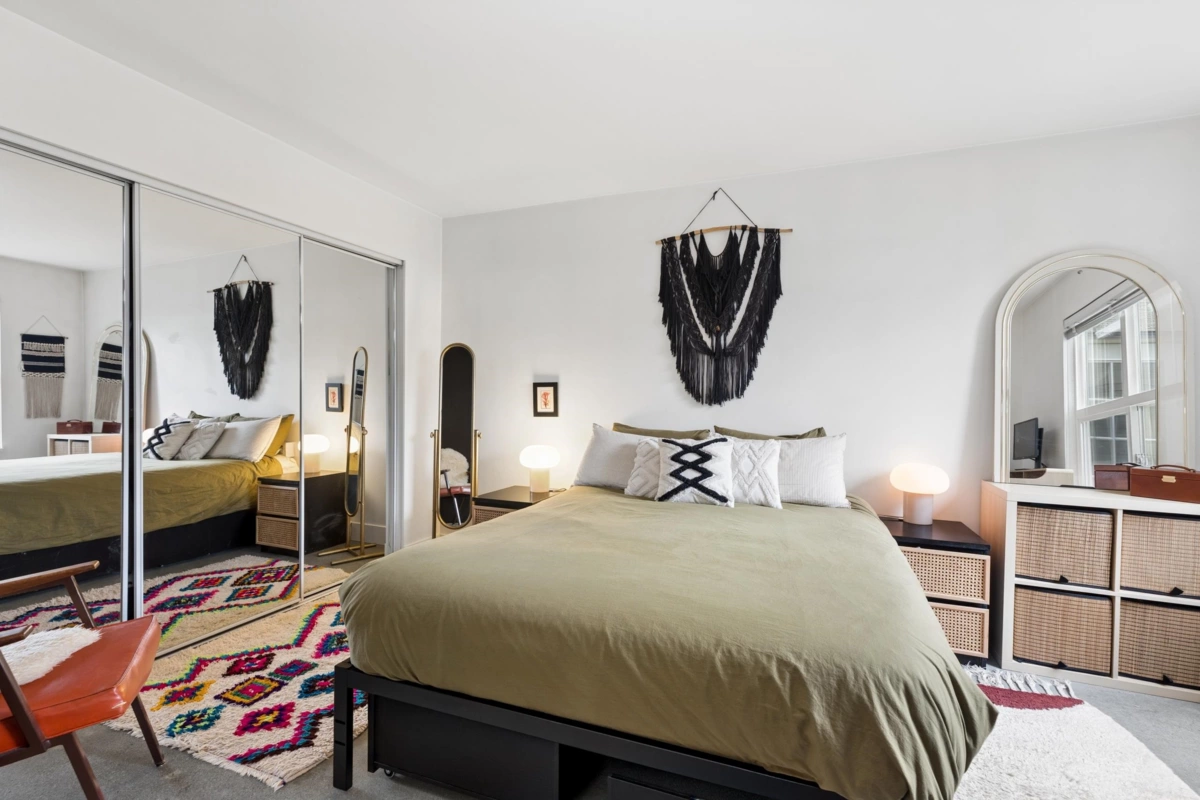 Laundry Room Photo of 105 507 E 6th Avenue, Vancouver, BC