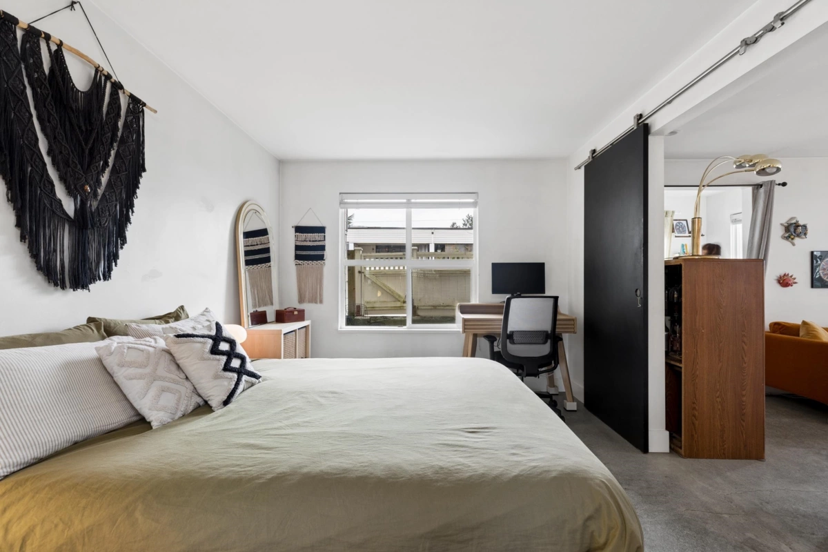 Mudroom Photo of 105 507 E 6th Avenue, Vancouver, BC