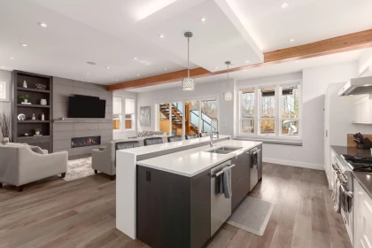 Kitchen Island Photo of 40257 Aristotle Drive, Squamish, BC