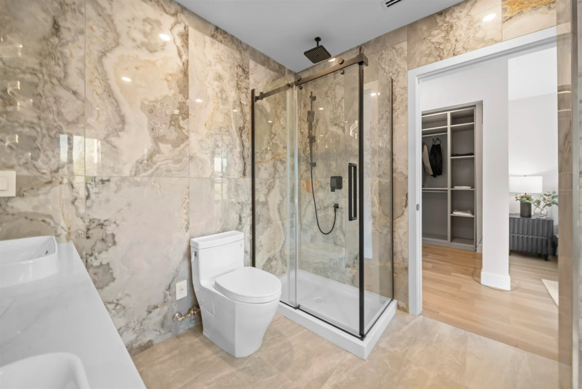 Backyard Photo of 2455 W 10th Avenue, Vancouver, BC