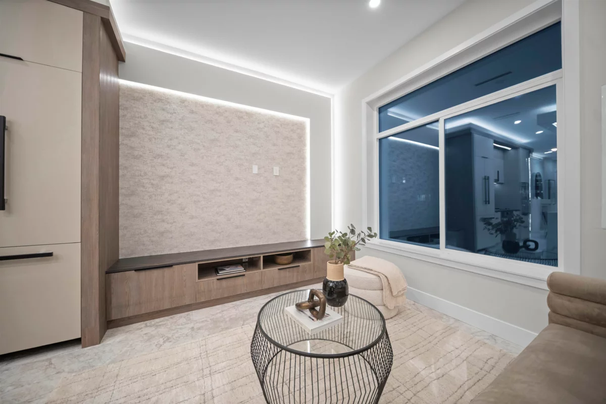 Walk-In Closet Photo of 2455 W 10th Avenue, Vancouver, BC