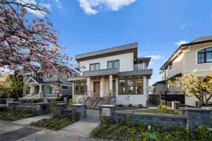 Hot Tub / Spa Photo of 2455 W 10th Avenue, Vancouver, BC