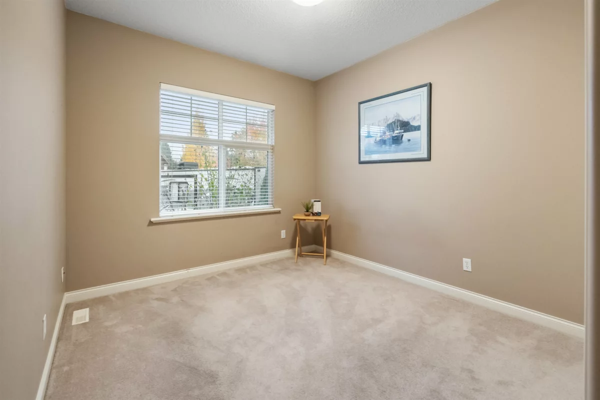 Mudroom Photo of 32464 Bobcat Drive, Mission, BC