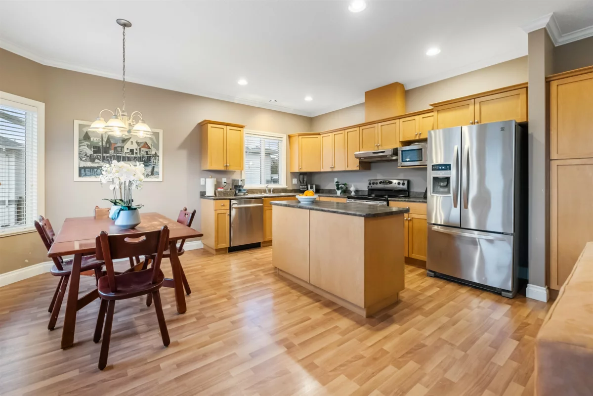 Primary Bedroom Photo of 32464 Bobcat Drive, Mission, BC