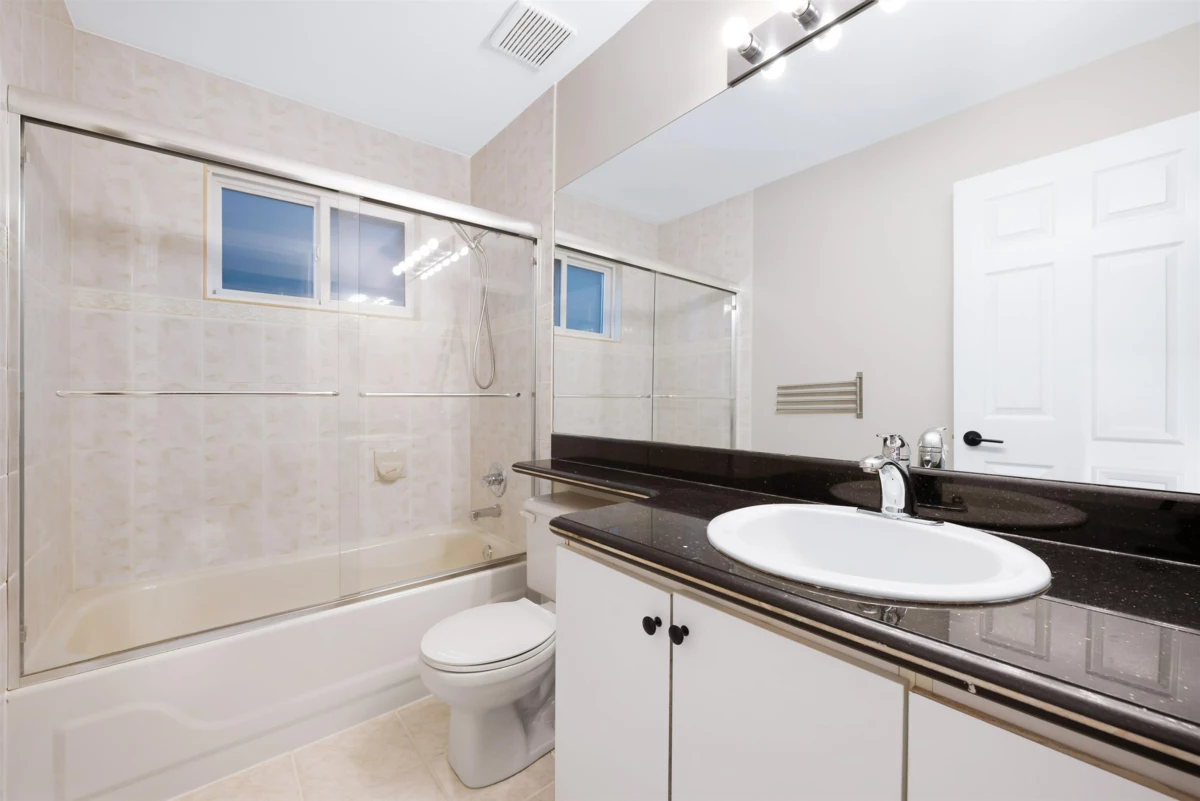 Basement Recreation Room Photo of 65 Ellesmere Avenue, Burnaby, BC