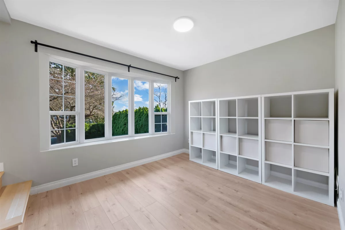 Powder Room Photo of 65 Ellesmere Avenue, Burnaby, BC