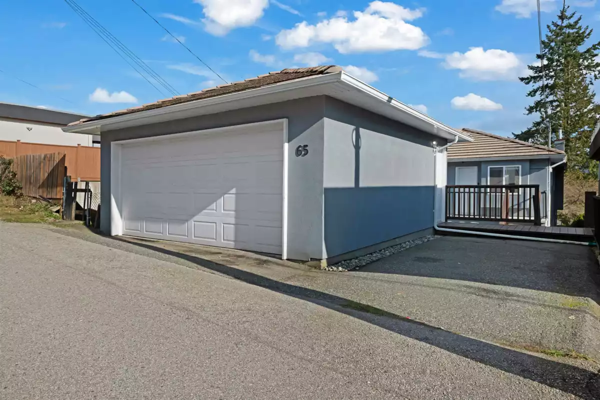 Swimming Pool Photo of 65 Ellesmere Avenue, Burnaby, BC