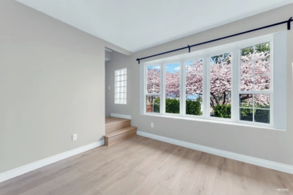 Mudroom Photo of 65 Ellesmere Avenue, Burnaby, BC