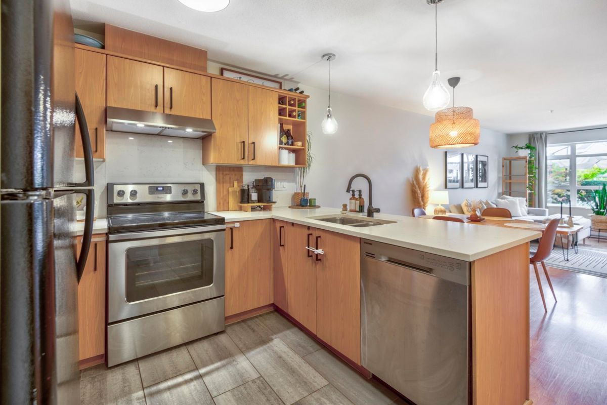 Kitchen Island Photo of 113 3148 St Johns Street, Port Moody, BC