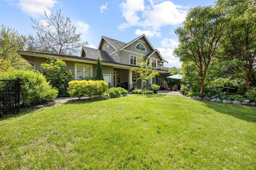 Hot Tub / Spa Photo of 16211 29 Avenue, Surrey, BC