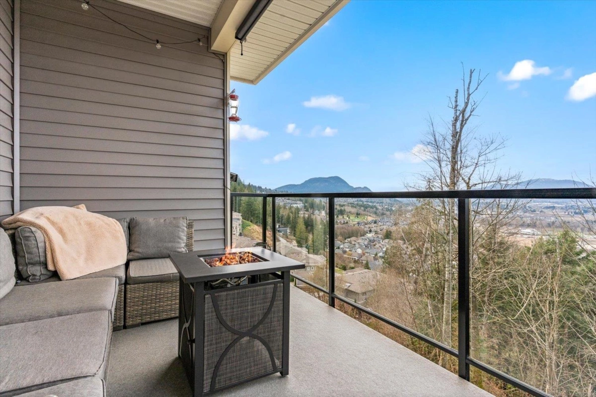 Bedroom 2 Photo of 122 6026 Lindeman Street, Chilliwack, BC