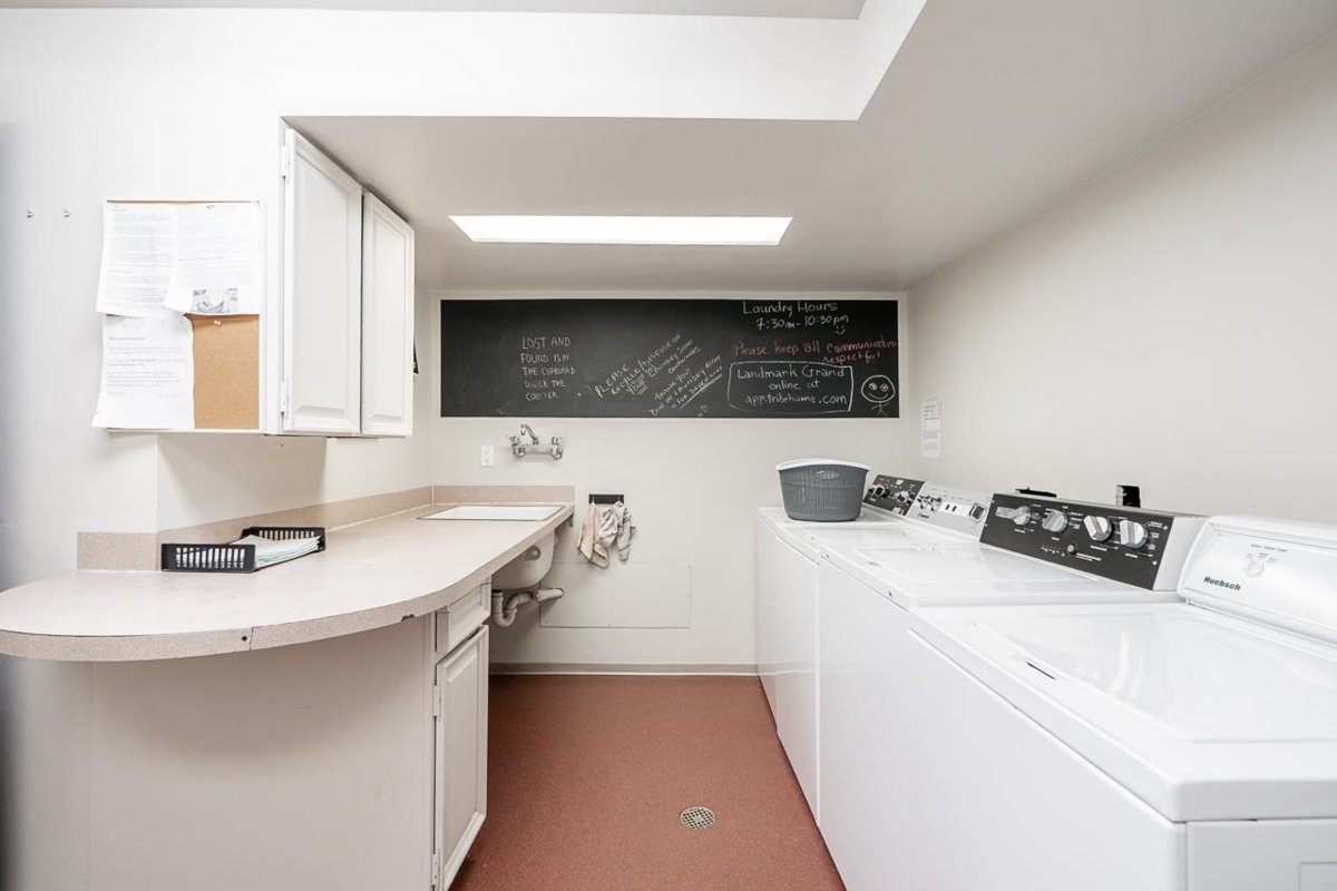 Outdoor Deck Photo of 605 1405 W 15th Avenue, Vancouver, BC