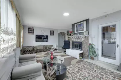 10080 143 Street, Surrey, BC, Surrey — Single Family Residence for sale