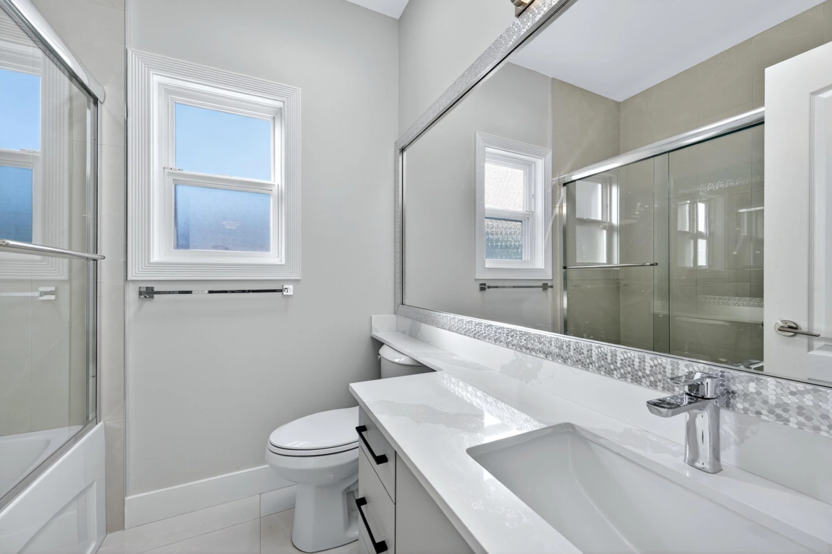 Basement Recreation Room Photo of 392 E 63rd Avenue, Vancouver, BC