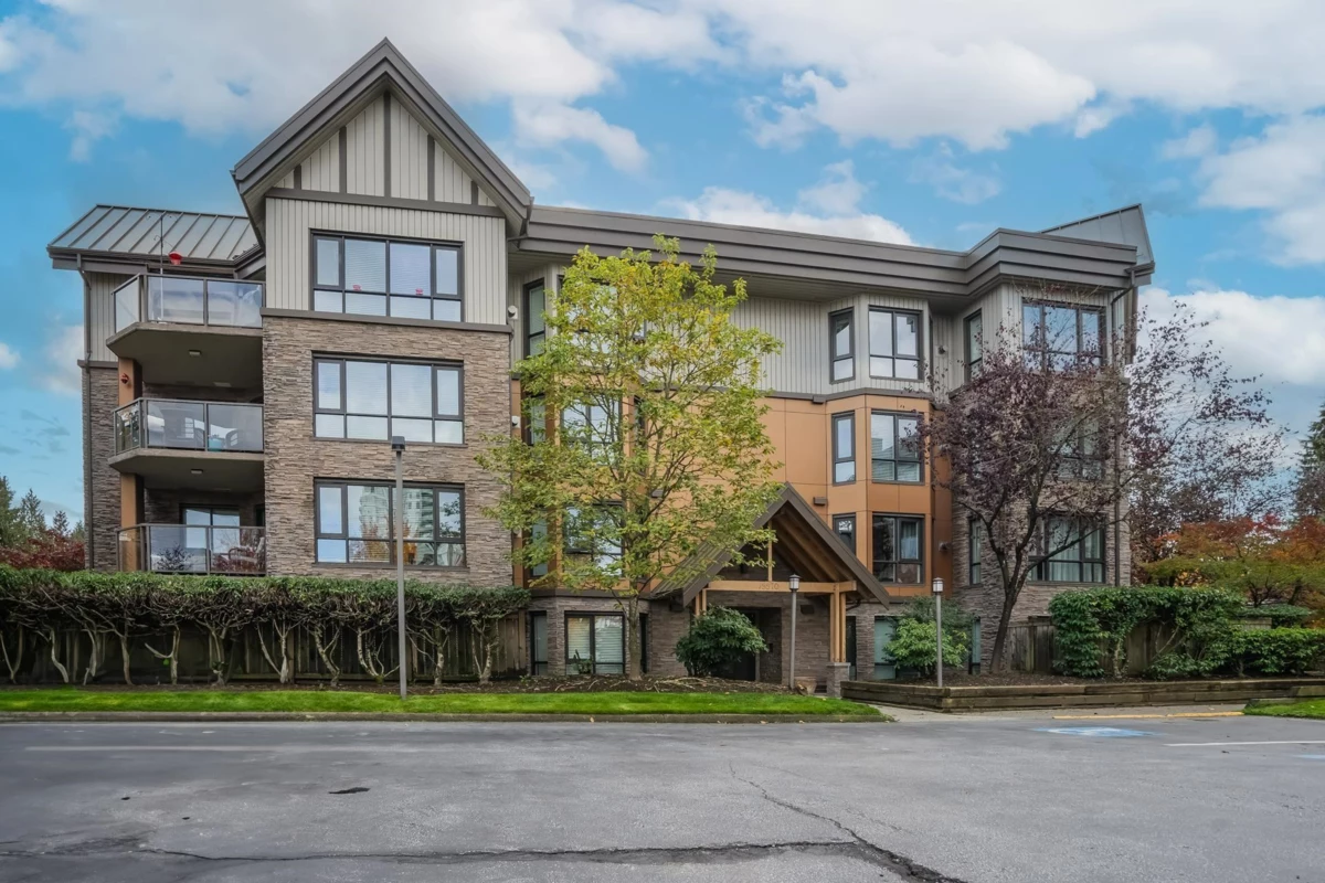 Exterior Front Photo of 406 9970 148 Street, Surrey, BC