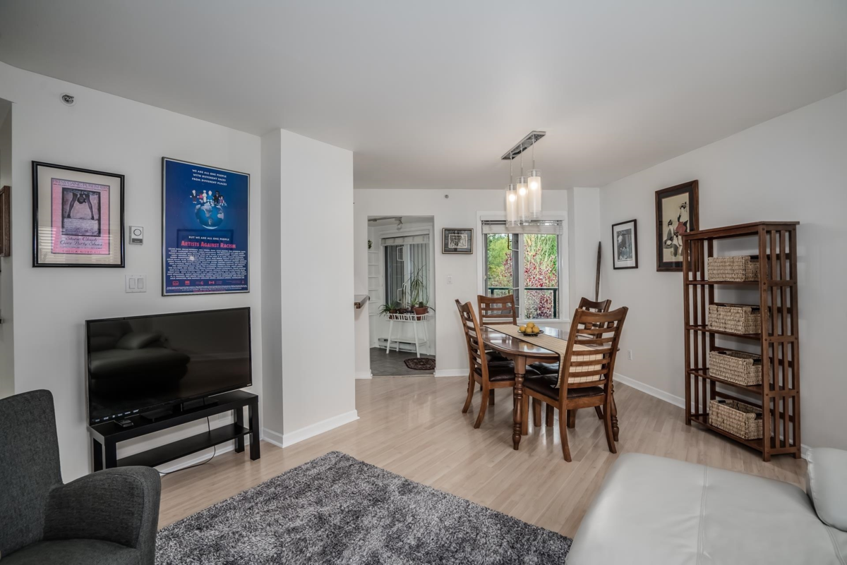 Primary Bedroom Photo of 406 9970 148 Street, Surrey, BC