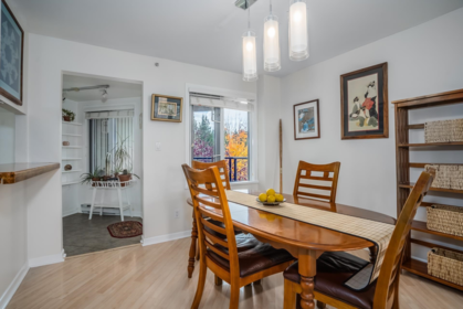 Breakfast Nook Photo of 406 9970 148 Street, Surrey, BC