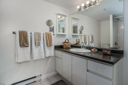 Guest Bathroom Photo of 406 9970 148 Street, Surrey, BC