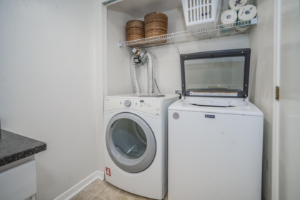 Mudroom Photo of 406 9970 148 Street, Surrey, BC