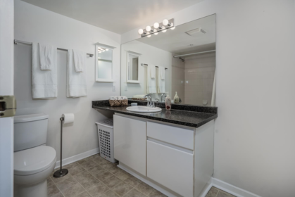 Powder Room Photo of 406 9970 148 Street, Surrey, BC