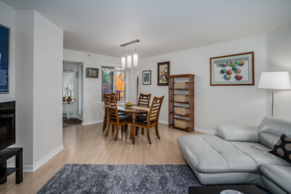 Primary Bathroom Photo of 406 9970 148 Street, Surrey, BC
