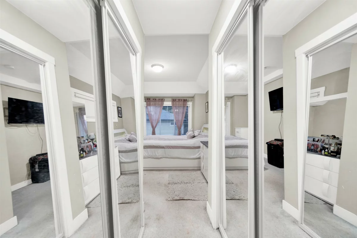 Mudroom Photo of 32 13670 62 Avenue, Surrey, BC