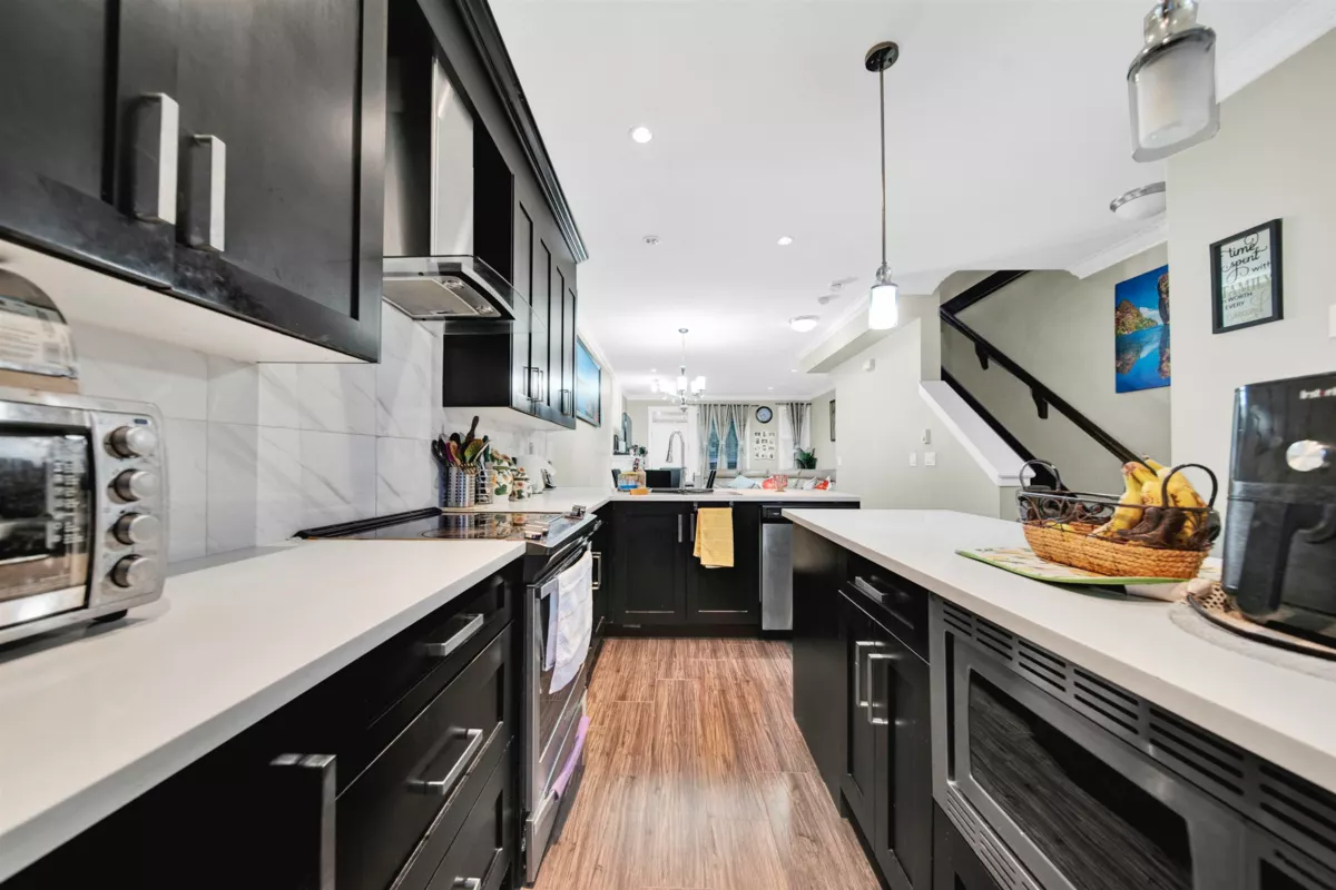 Primary Bedroom Photo of 32 13670 62 Avenue, Surrey, BC