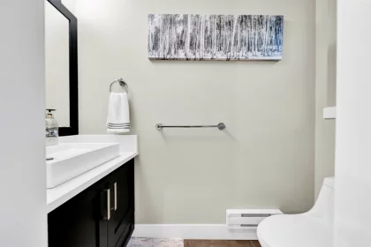 Primary Bathroom Photo of 32 13670 62 Avenue, Surrey, BC