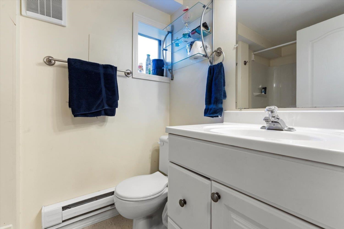 Basement Recreation Room Photo of 14983 Canary Drive, Surrey, BC