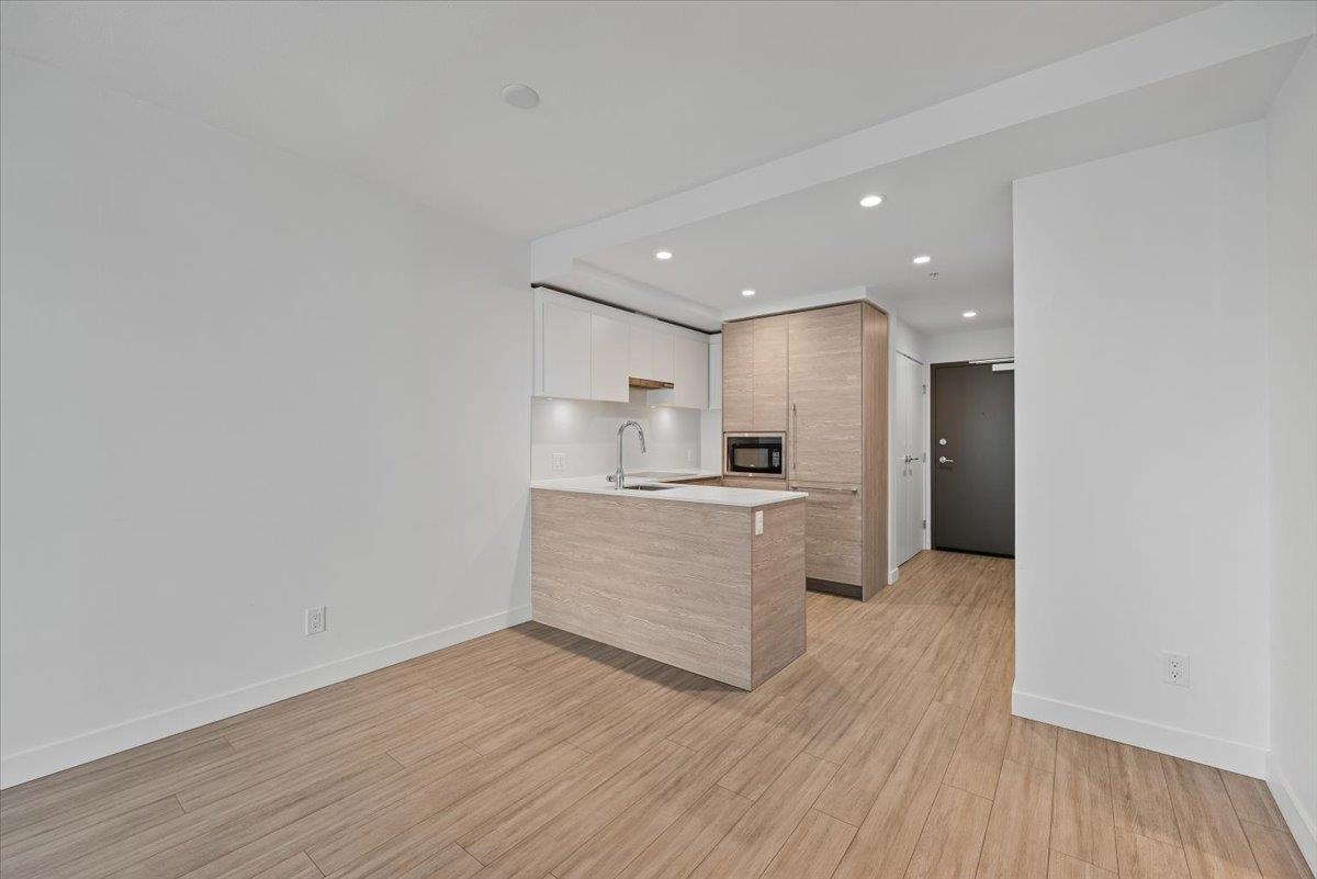 Bedroom 3 Photo of 1005 13655 Fraser Highway, Surrey, BC