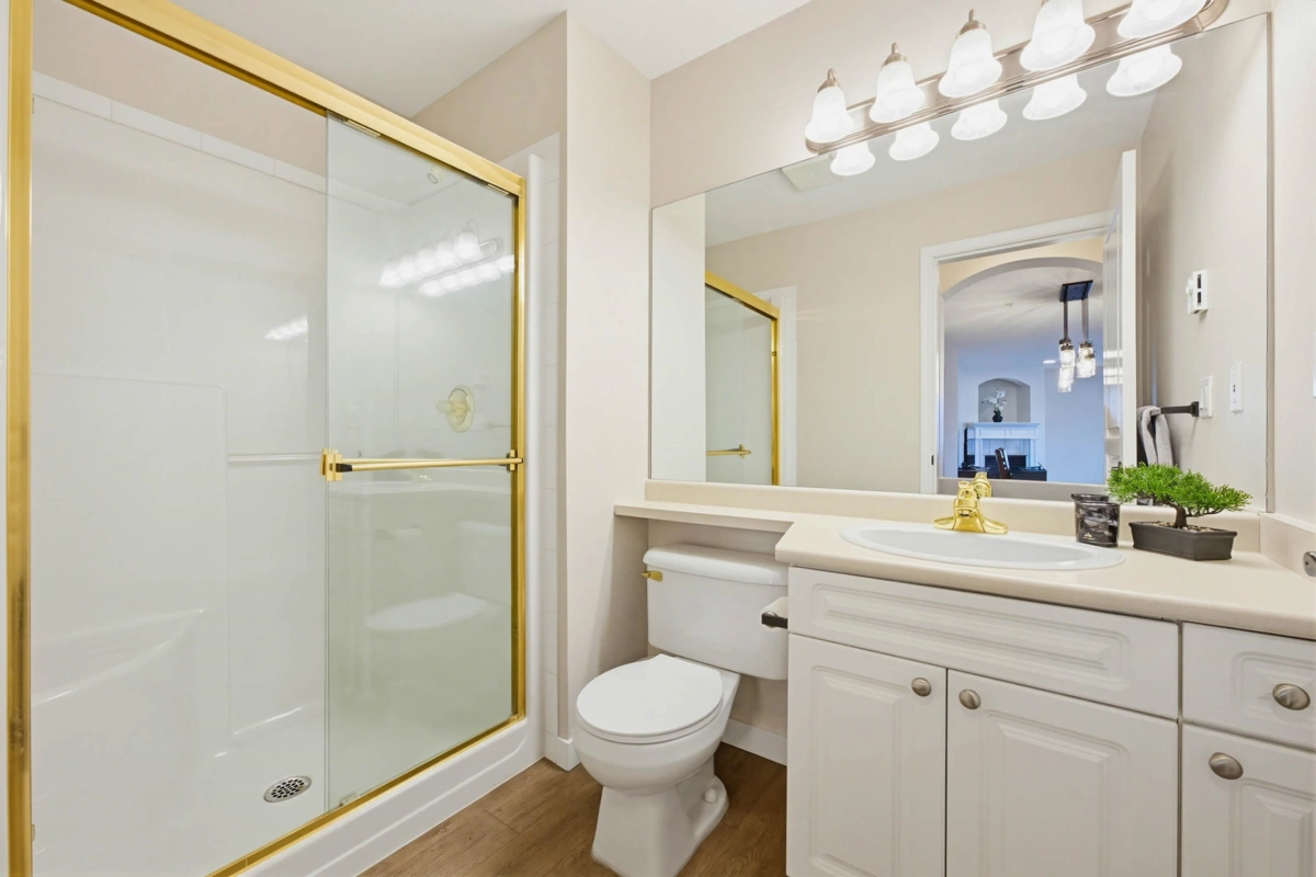 Laundry Room Photo of 314 4770 52a Street, Delta, BC