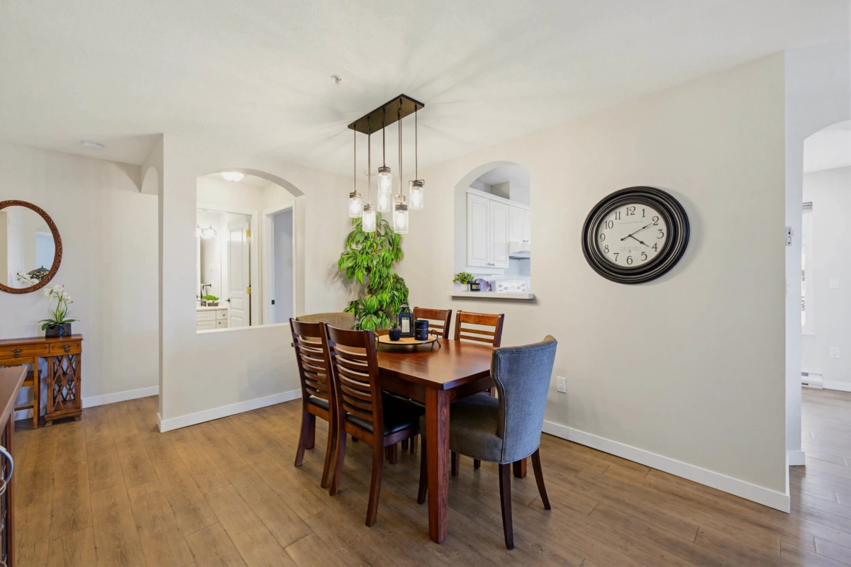 Pantry Photo of 314 4770 52a Street, Delta, BC