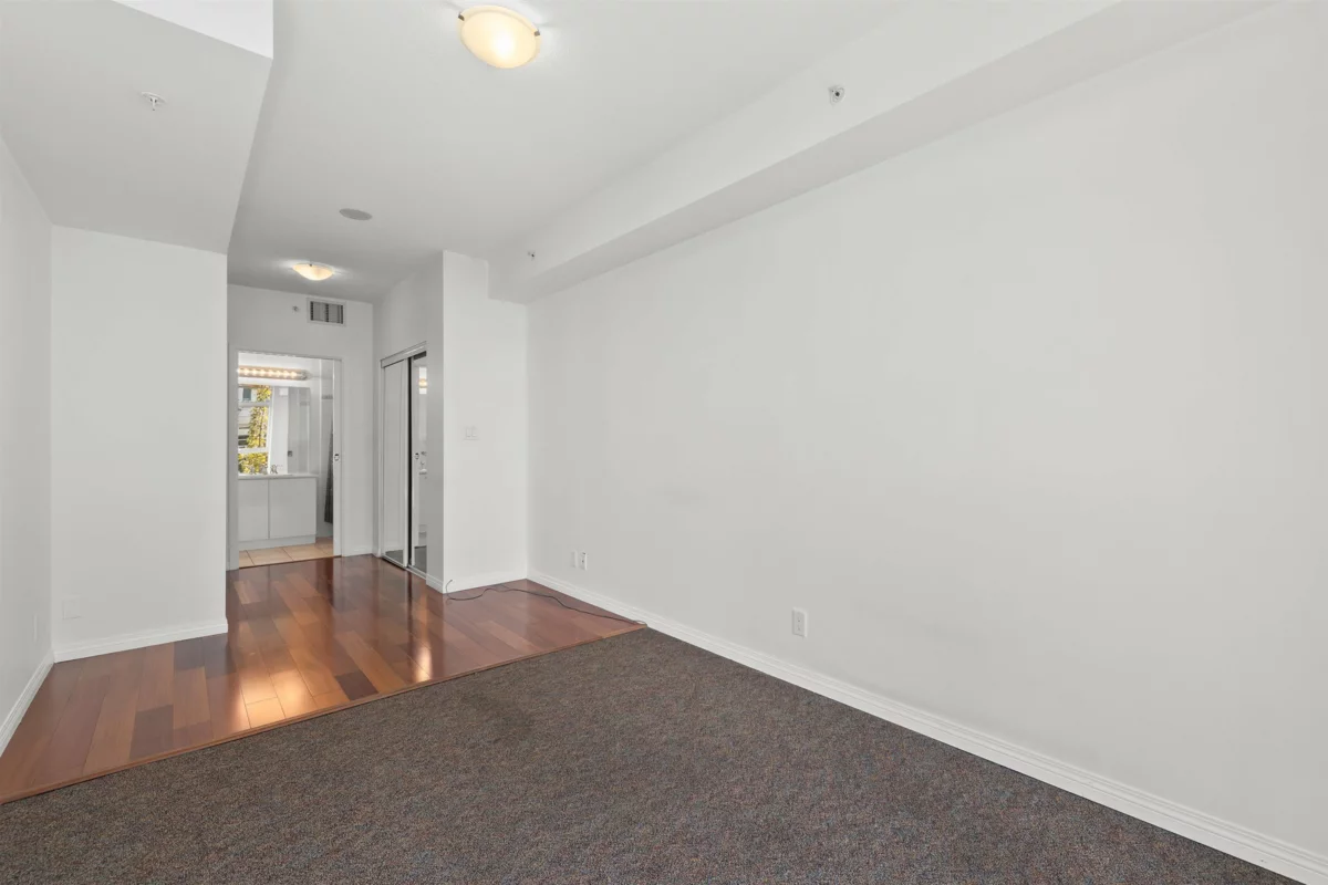 Bedroom 2 Photo of 307 100 E Esplanade Avenue, North Vancouver, BC