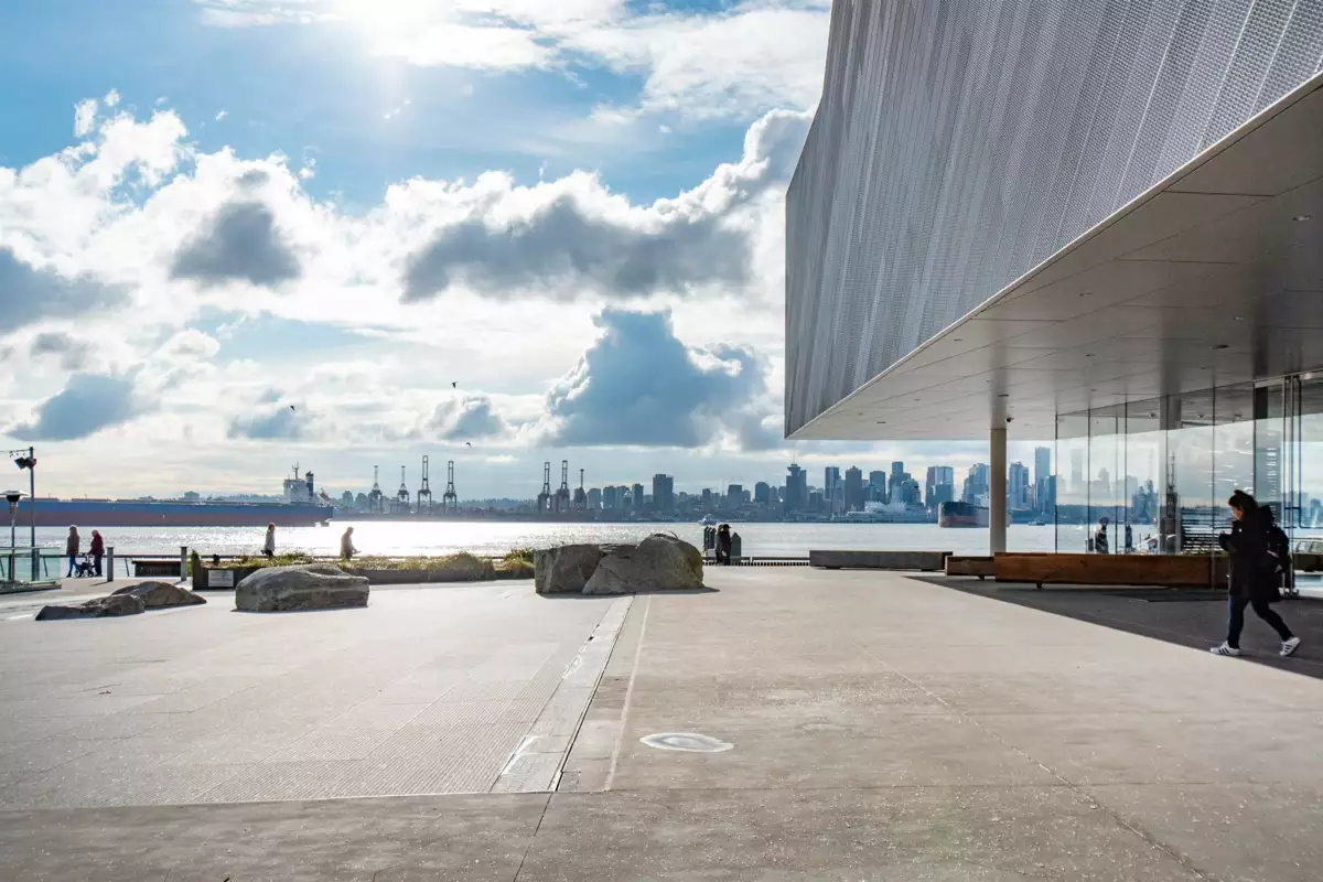 Community Amenities Photo (Clubhouse) of 307 100 E Esplanade Avenue, North Vancouver, BC