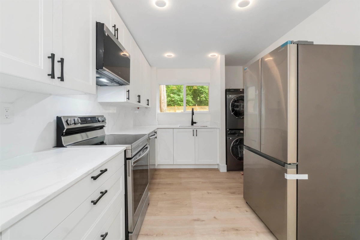 Garden / Landscaping Photo of 3228 Salt Spring Avenue, Coquitlam, BC