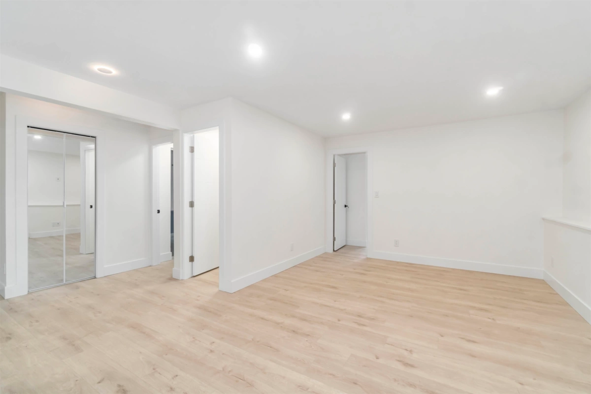 Hot Tub / Spa Photo of 3228 Salt Spring Avenue, Coquitlam, BC