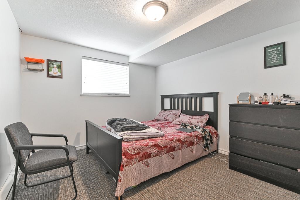 Entry Foyer Photo of 30482 Northridge Way, Abbotsford, BC