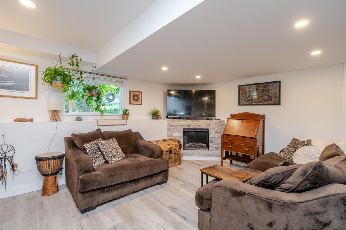 Bedroom 3 Photo of 8528 Dunn Street, Mission, BC