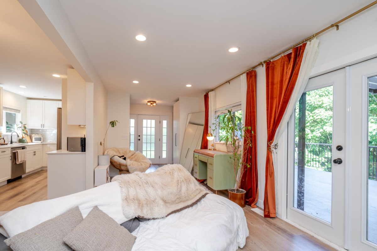 Dining Area Photo of 8528 Dunn Street, Mission, BC
