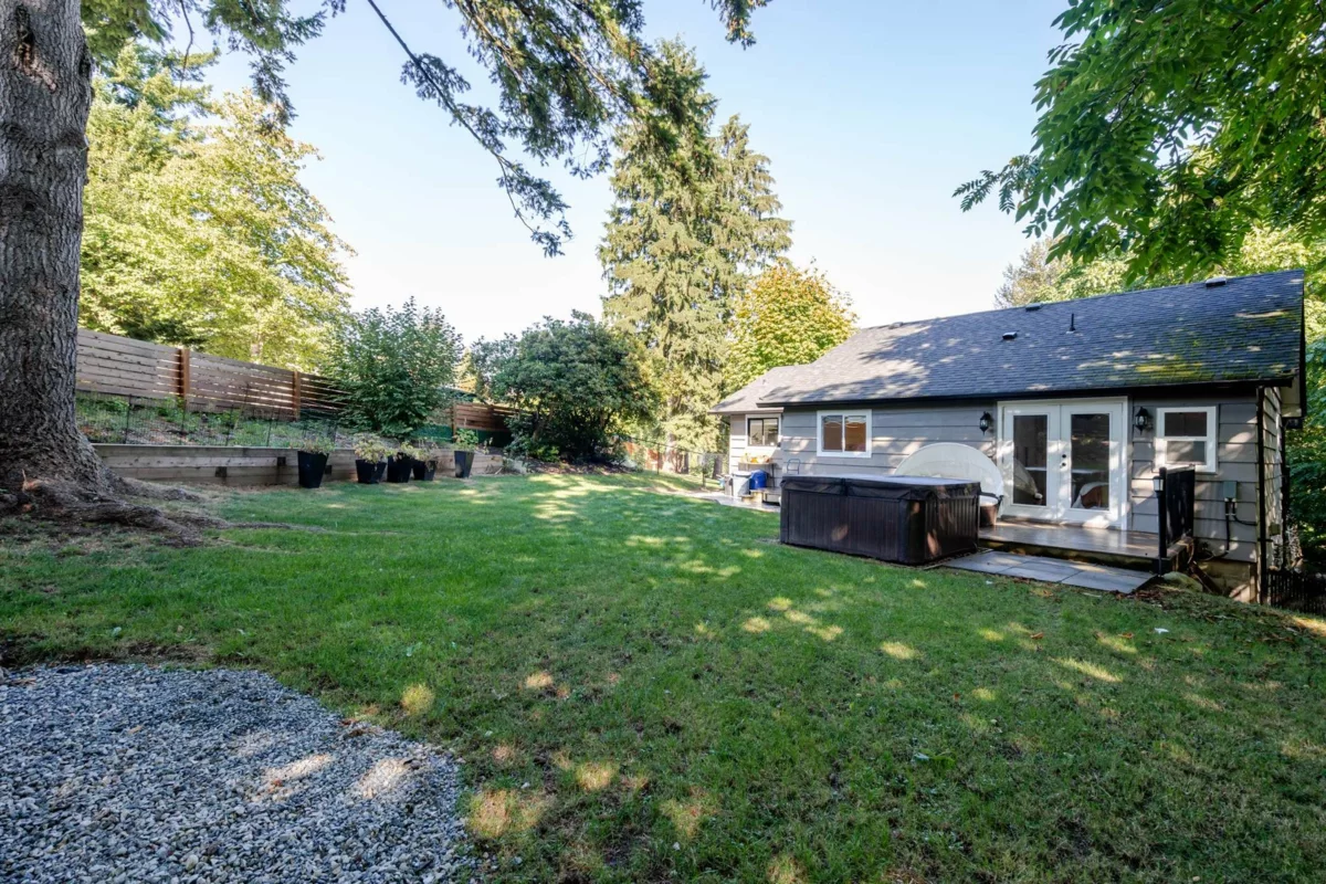 Outdoor Deck Photo of 8528 Dunn Street, Mission, BC
