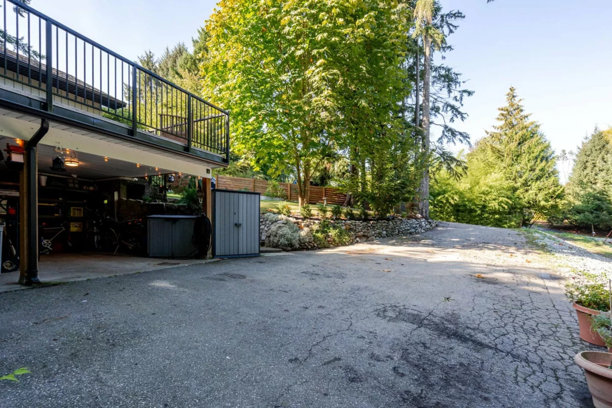 Outdoor Kitchen Photo of 8528 Dunn Street, Mission, BC