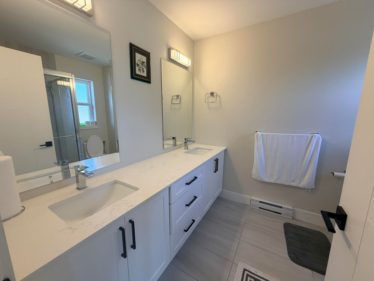 Breakfast Nook Photo of 26 2033 Mckenzie Road, Abbotsford, BC