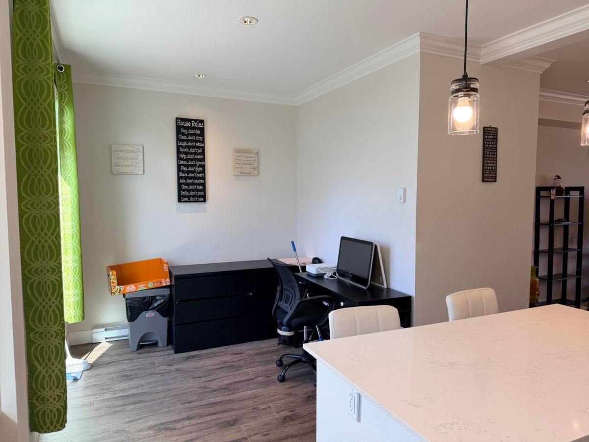 Guest Bathroom Photo of 26 2033 Mckenzie Road, Abbotsford, BC