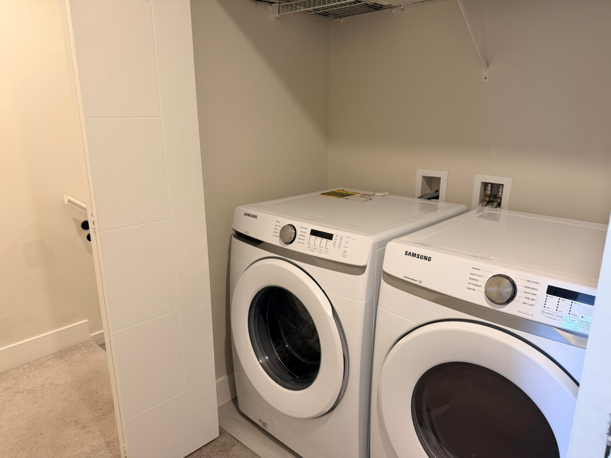 Mudroom Photo of 26 2033 Mckenzie Road, Abbotsford, BC