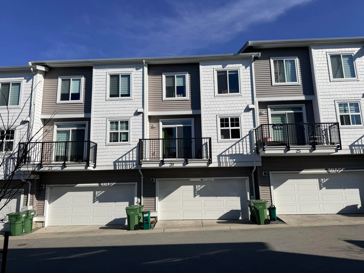 Primary Bathroom Photo of 26 2033 Mckenzie Road, Abbotsford, BC