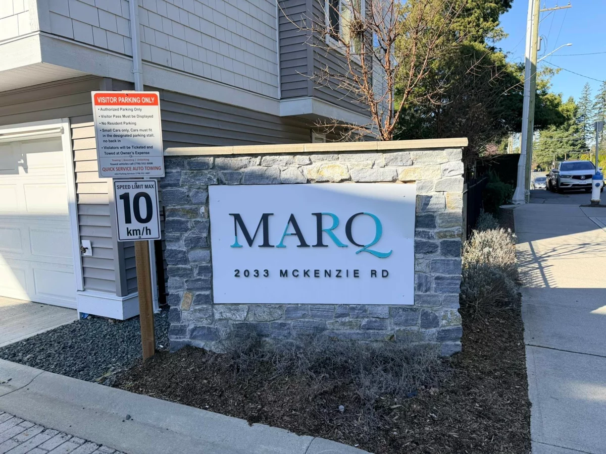 Walk-In Closet Photo of 26 2033 Mckenzie Road, Abbotsford, BC