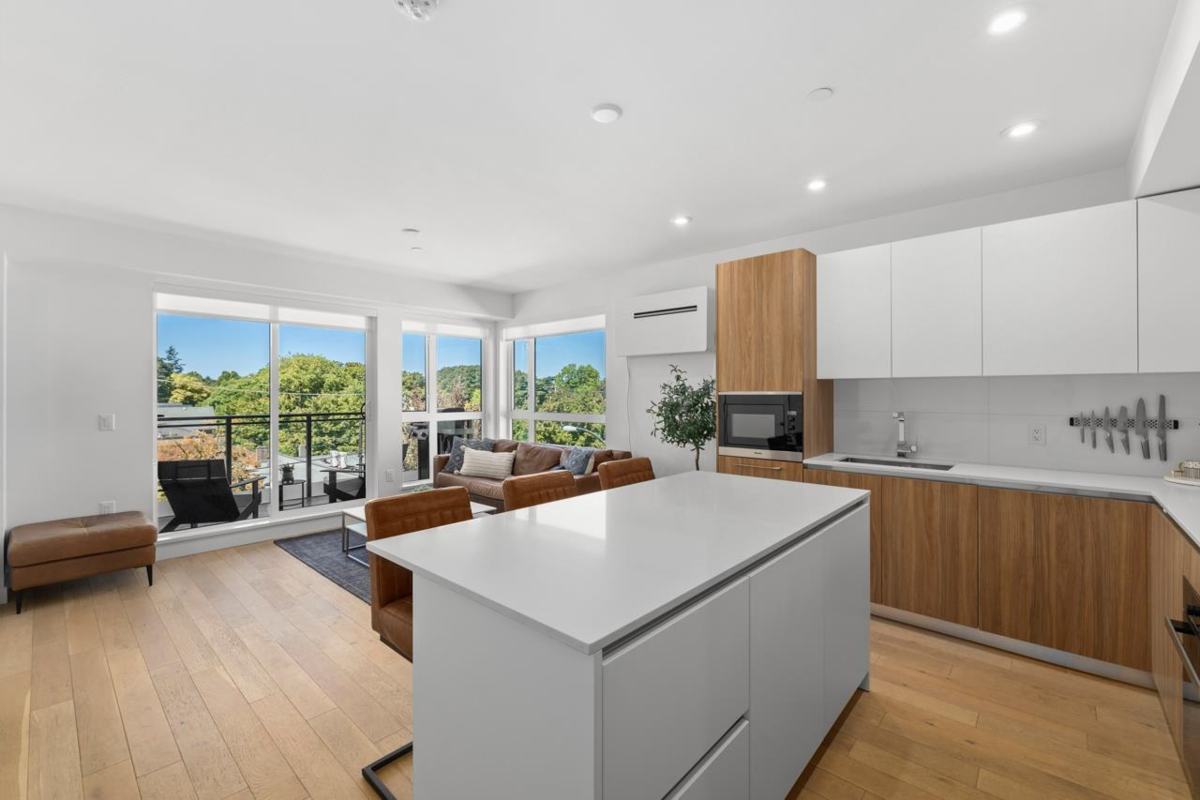 Bedroom 3 Photo of 306 209 E 20th Avenue, Vancouver, BC